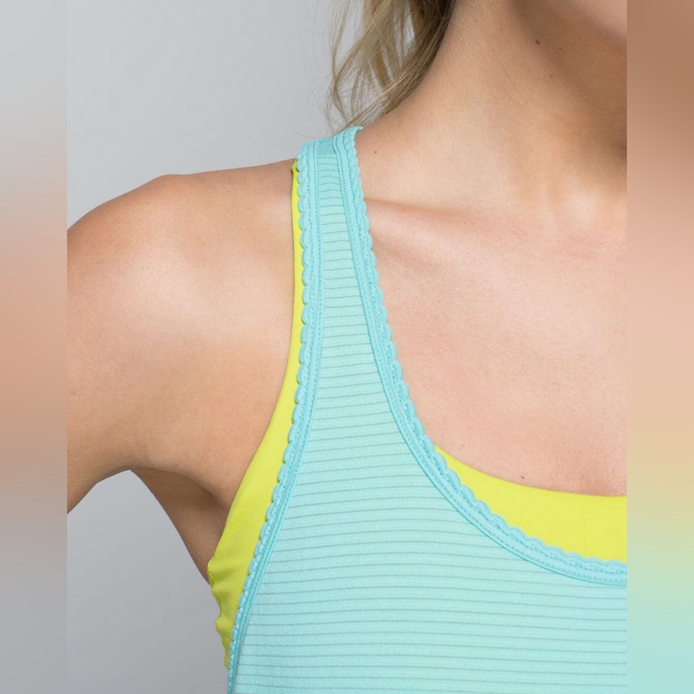 Lululemon 105 F Singlet *Silver - Picture 3 of 9